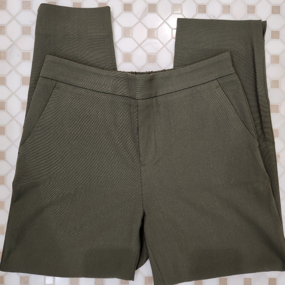 Banana Republic Hayden Tapered Pant